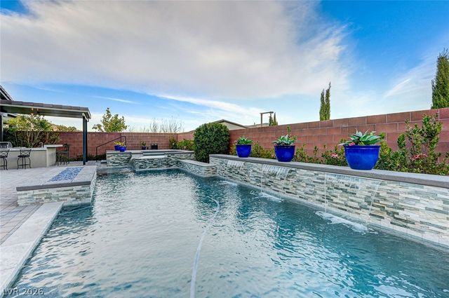 6832 Apogee Ridge Court, Las Vegas, NV 89135