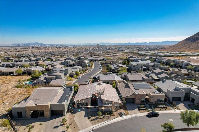 6832 Apogee Ridge Court, Las Vegas, NV 89135