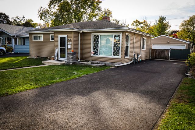 626 N Biermann Avenue, Villa Park, IL 60181