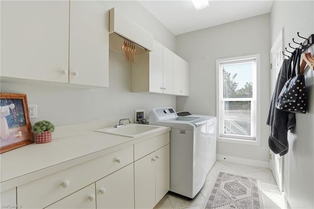 21188 Noddy Tern DR, Fort Myers Beach, FL 33931