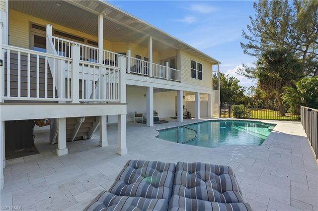 21188 Noddy Tern DR, Fort Myers Beach, FL 33931