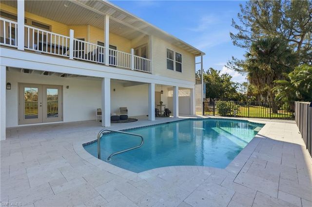 21188 Noddy Tern DR, Fort Myers Beach, FL 33931