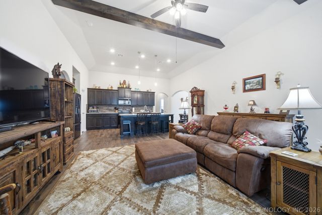 6240 S 317th East Avenue, Broken Arrow, OK 74014