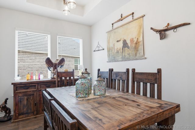 6240 S 317th East Avenue, Broken Arrow, OK 74014