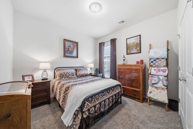 6240 S 317th East Avenue, Broken Arrow, OK 74014