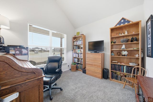 6240 S 317th East Avenue, Broken Arrow, OK 74014