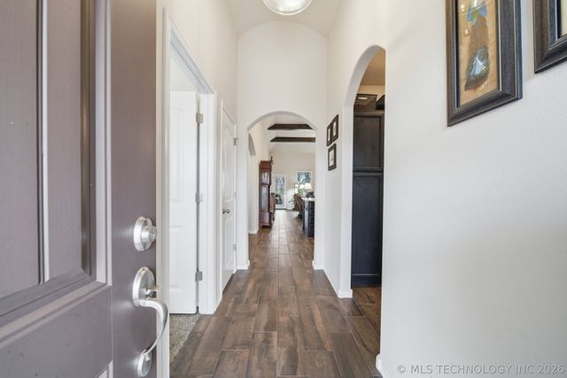 6240 S 317th East Avenue, Broken Arrow, OK 74014