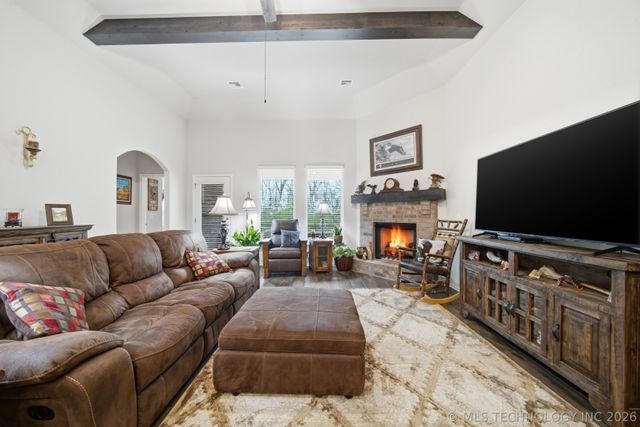 6240 S 317th East Avenue, Broken Arrow, OK 74014