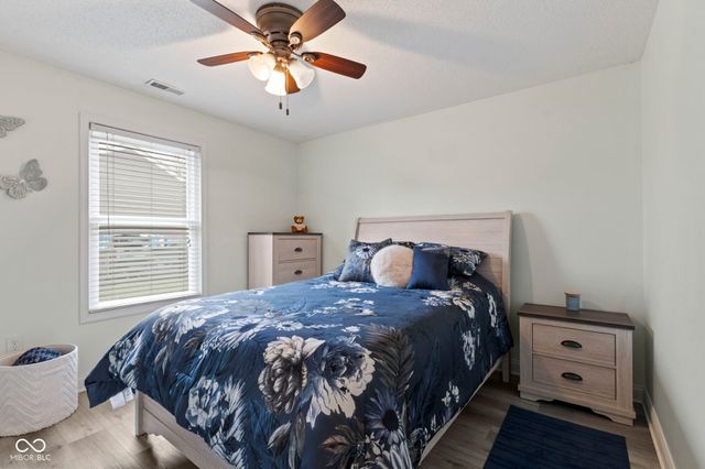 4012 S Loganberry Court, New Palestine, IN 46163