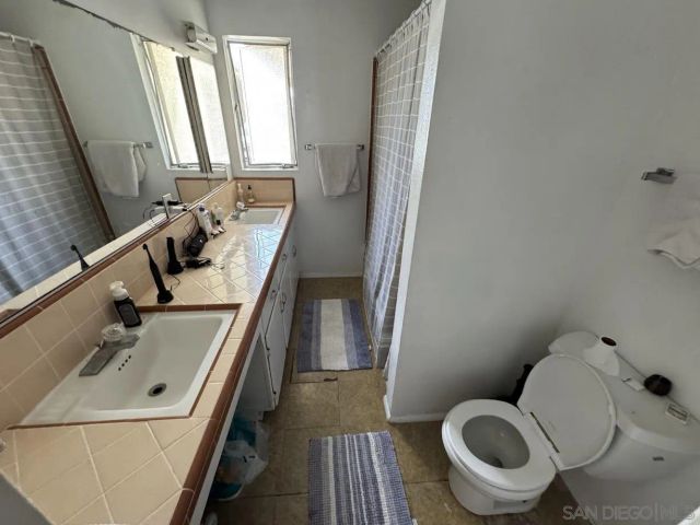 4980-82 La Jolla Blvd, San Diego, CA 92109