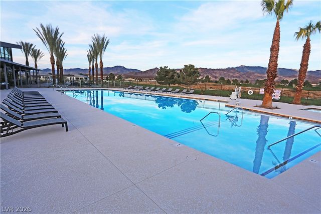 4882 East Beacon Ridge Drive, Pahrump, NV 89061