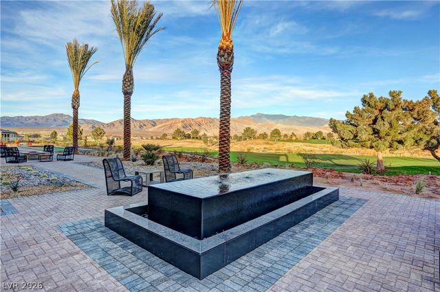 4882 East Beacon Ridge Drive, Pahrump, NV 89061