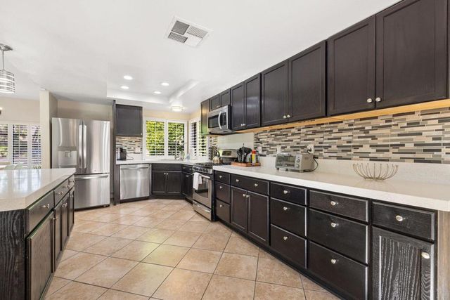 44509 Baden Court, Palm Desert, CA 92260