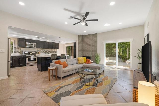 44509 Baden Court, Palm Desert, CA 92260