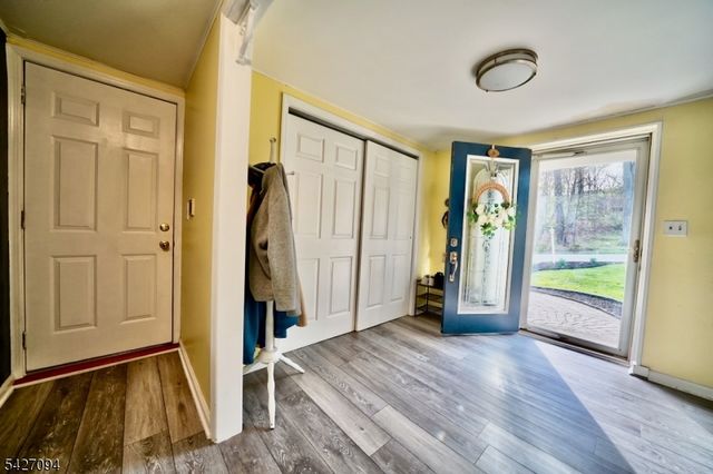 51 Lounsberry Hollow Rd, Vernon Twp., NJ 07461