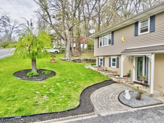 51 Lounsberry Hollow Rd, Vernon Twp., NJ 07461