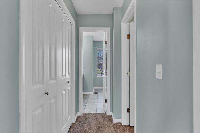 5029 N Saker Cir, Wichita, KS 67219