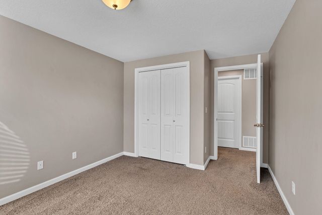 5029 N Saker Cir, Wichita, KS 67219