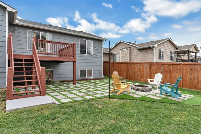 5029 N Saker Cir, Wichita, KS 67219