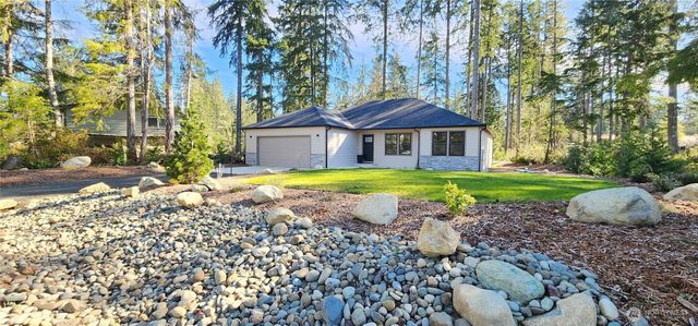 160 E Country Club Drive N, Union, WA 98592