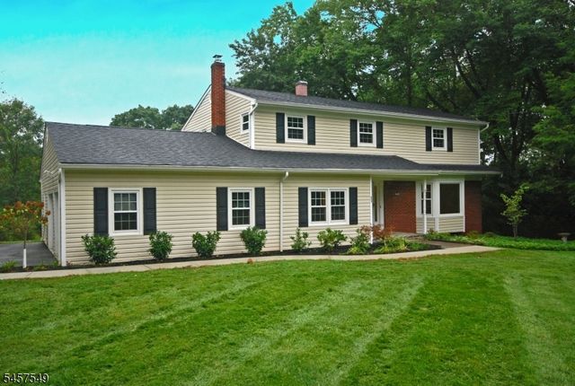 608 Plymouth Ct, Branchburg Twp., NJ 08876