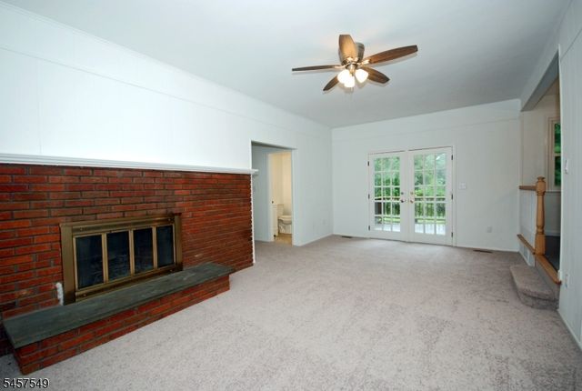 608 Plymouth Ct, Branchburg Twp., NJ 08876