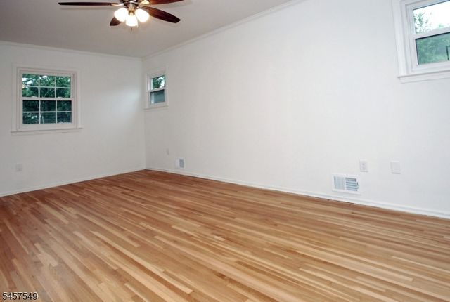 608 Plymouth Ct, Branchburg Twp., NJ 08876