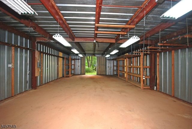 608 Plymouth Ct, Branchburg Twp., NJ 08876
