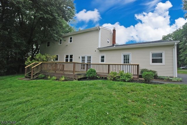 608 Plymouth Ct, Branchburg Twp., NJ 08876
