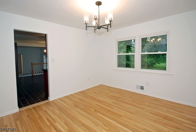 608 Plymouth Ct, Branchburg Twp., NJ 08876