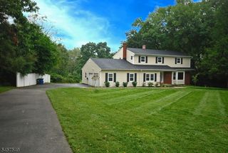 608 Plymouth Ct, Branchburg Twp., NJ 08876