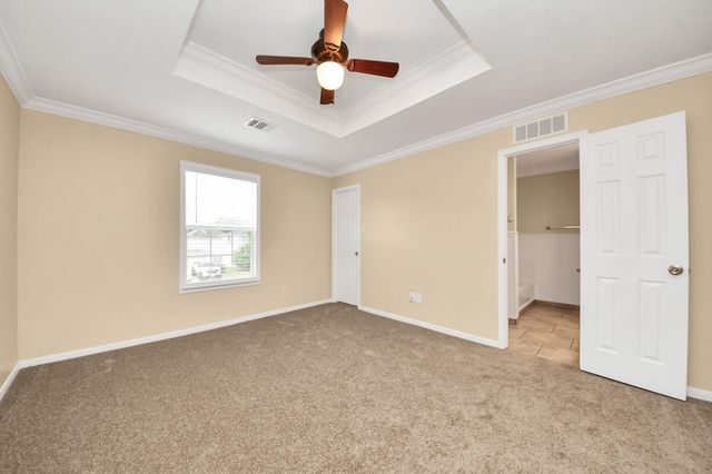 22002 Willow Shade Lane, Tomball, TX 77375