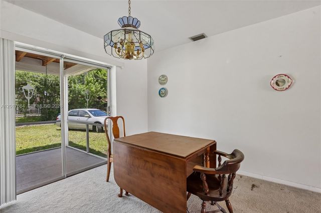 3925 Washington St, Hollywood, FL 33021