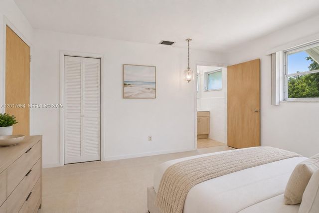 3925 Washington St, Hollywood, FL 33021