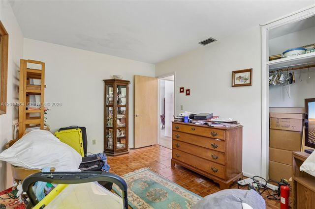 3925 Washington St, Hollywood, FL 33021