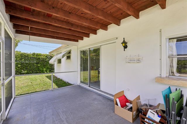 3925 Washington St, Hollywood, FL 33021