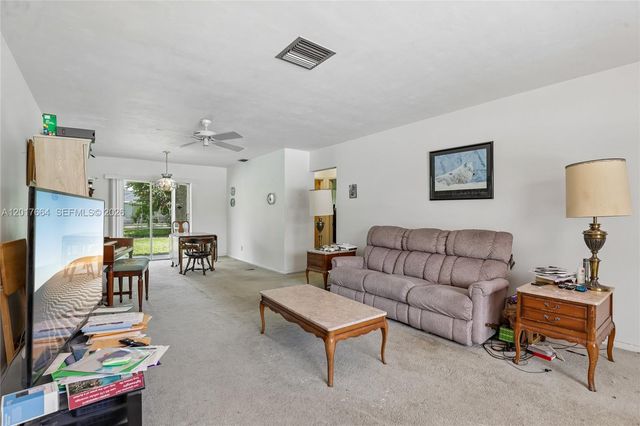3925 Washington St, Hollywood, FL 33021