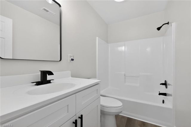 3012 Twin Knolls Drive, Winston-salem, NC 27127