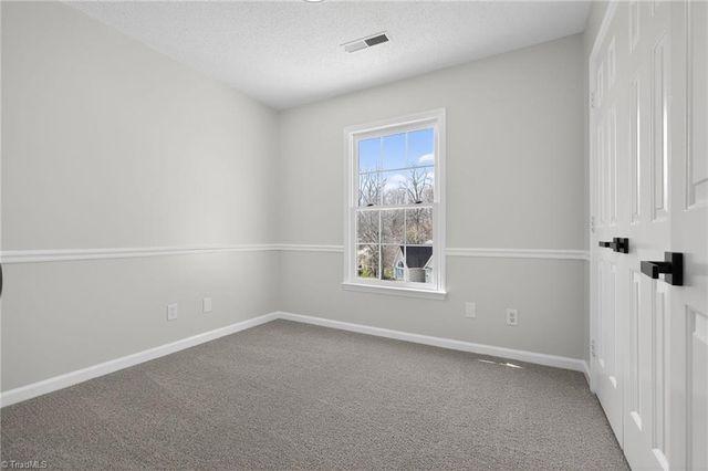 3012 Twin Knolls Drive, Winston-salem, NC 27127