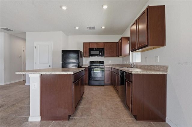 813 EAGLE ROCK TER, Winter Haven, FL 33880