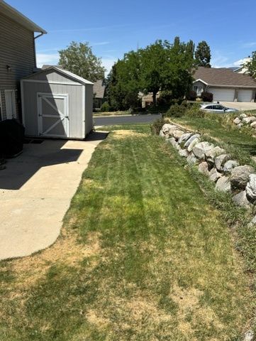 594 SIDER DR, North Salt Lake, UT 84054