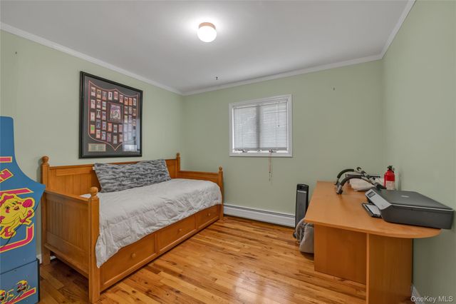 26 Julia Lane, East Northport, NY 11731