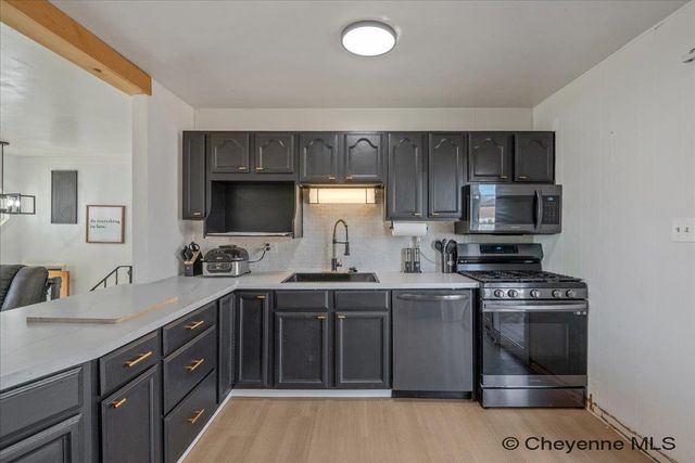 4500 ONTARIO AVE, Cheyenne, WY 82001