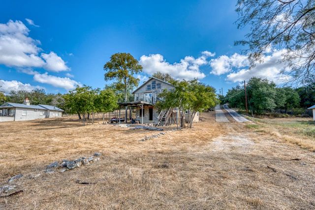 24909 Lake View DR, Spicewood, TX 78669