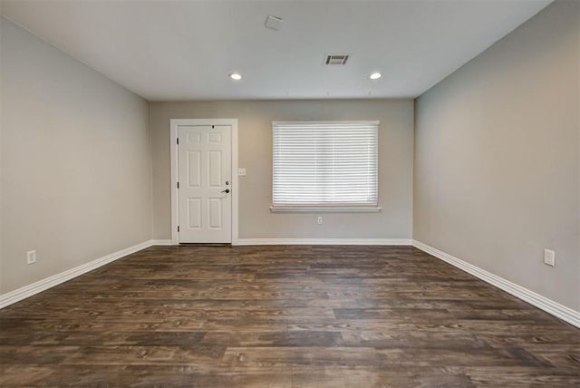 2508 Yorkshire Avenue, Moore, OK 73160