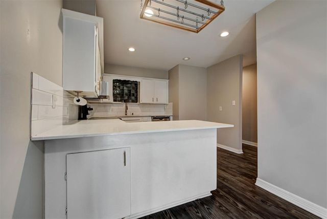 2508 Yorkshire Avenue, Moore, OK 73160