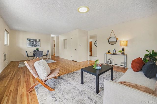 6925 W Colorado Drive, Lakewood, CO 80232
