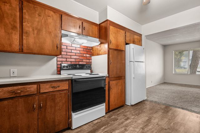 3200 Franklin Street, Anderson, CA 96007