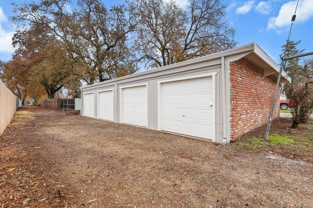 3200 Franklin Street, Anderson, CA 96007