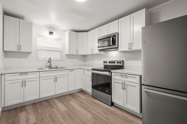 3200 Franklin Street, Anderson, CA 96007